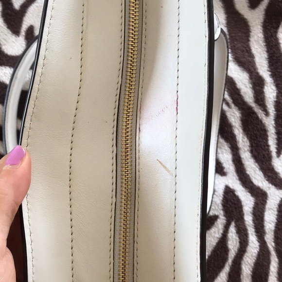 MK purse - Picture 6 of 6